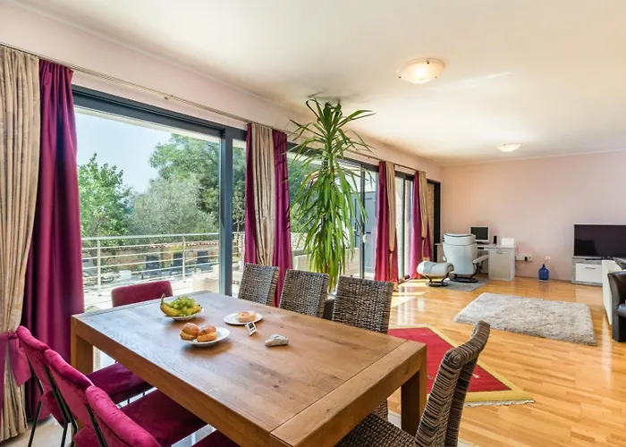 וילה Lelaina Near Pula With Private Pool And 3 Km From The Segotici