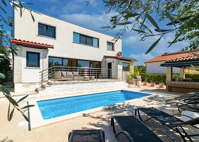 Lelaina Near Pula With Private Pool And 3 Km From The וילה *