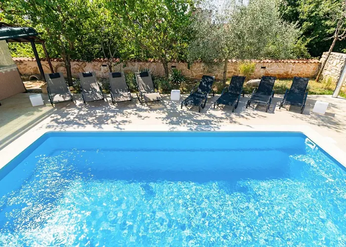 וילה Lelaina Near Pula With Private Pool And 3 Km From The